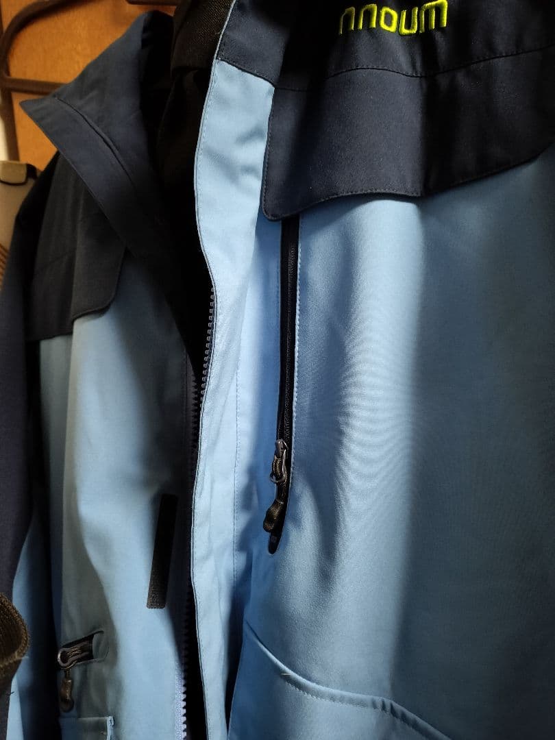 ノア厶　スキーウエア上下セット