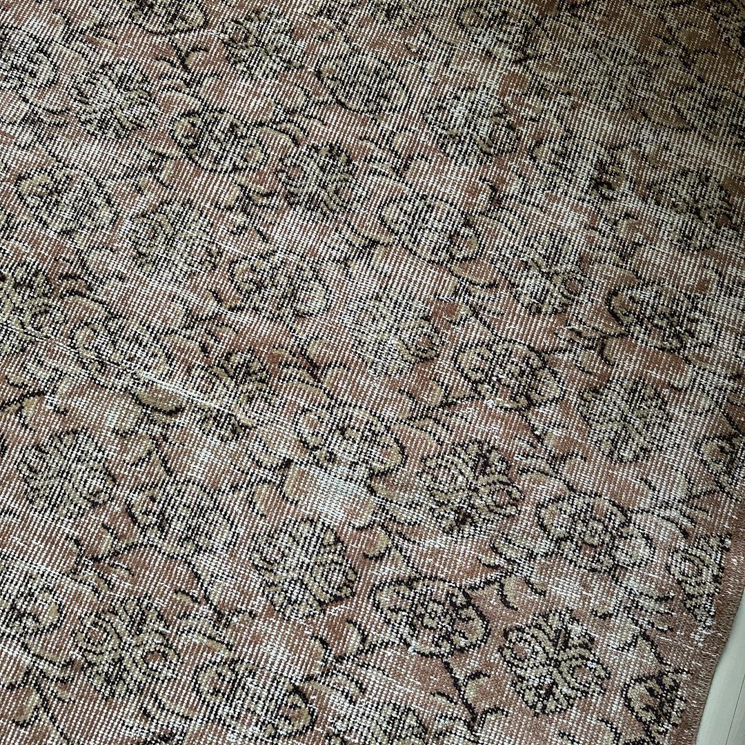 トルコ ヴィンテージラグ979 超大判 レア 人気柄 紋章 トープブラウン