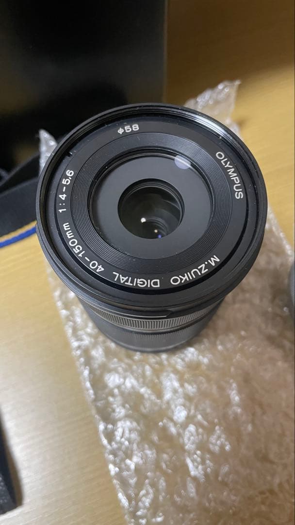 OLYMPUS OM-D E-M10 MarkⅢ ダブルズームキット シルバー