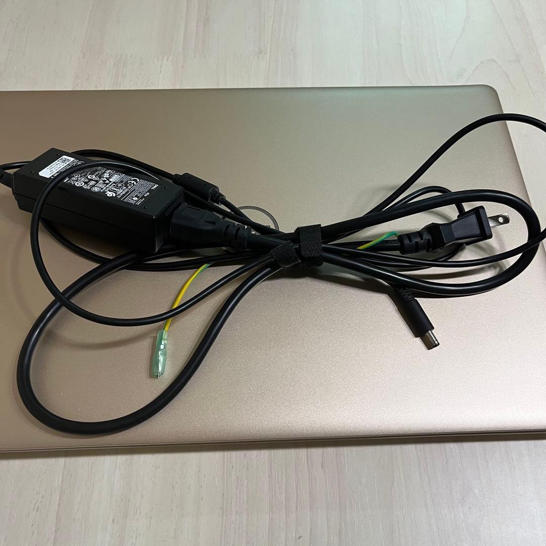 美品　DELL ノートPC ゴールド