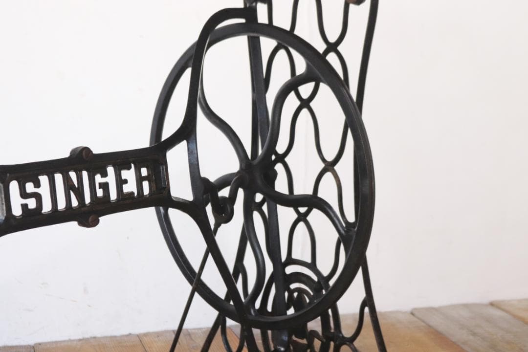 シンガー ヴィンテージ デスク テーブル レトロ ミシン脚 アイアン 机 作業台