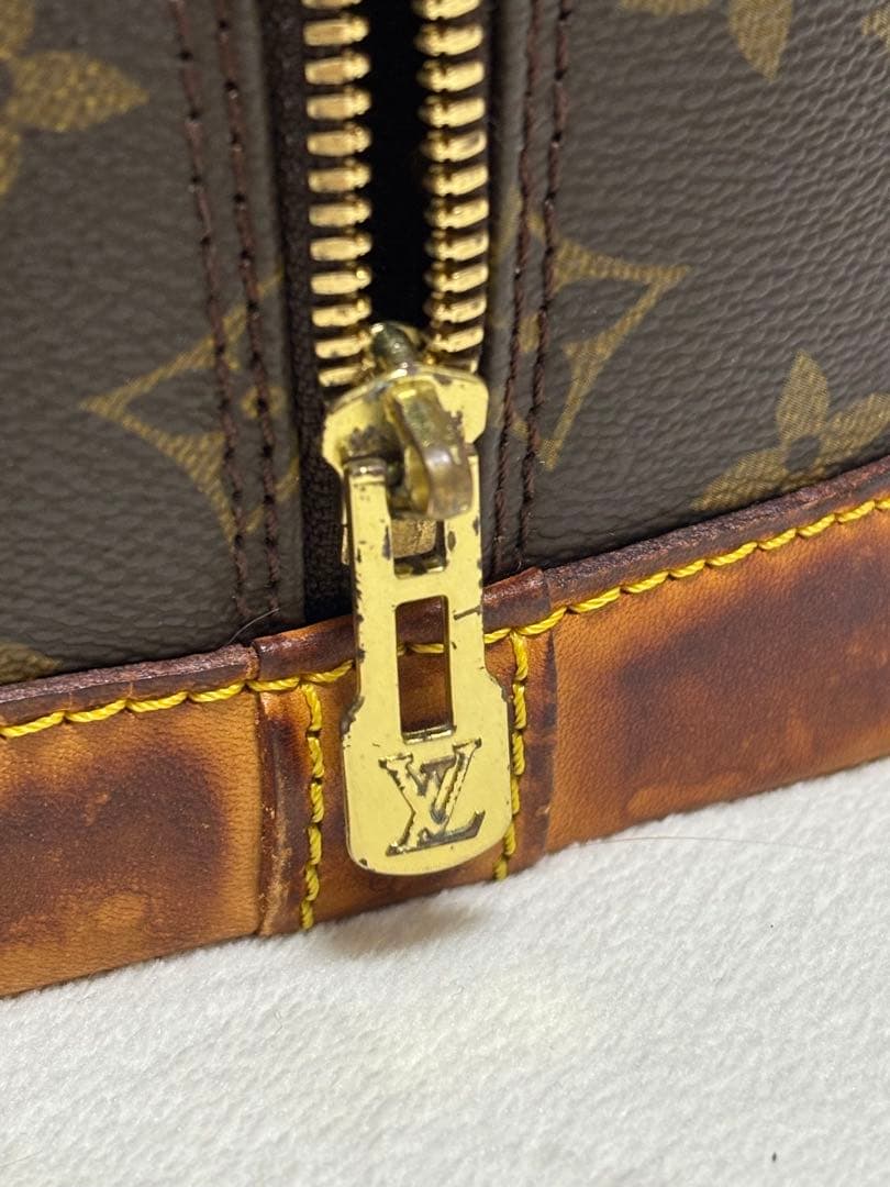 Louis Vuitton モノグラム アルマ