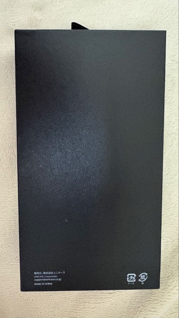 ゼロハリバートンiPhone16手帳タイプ