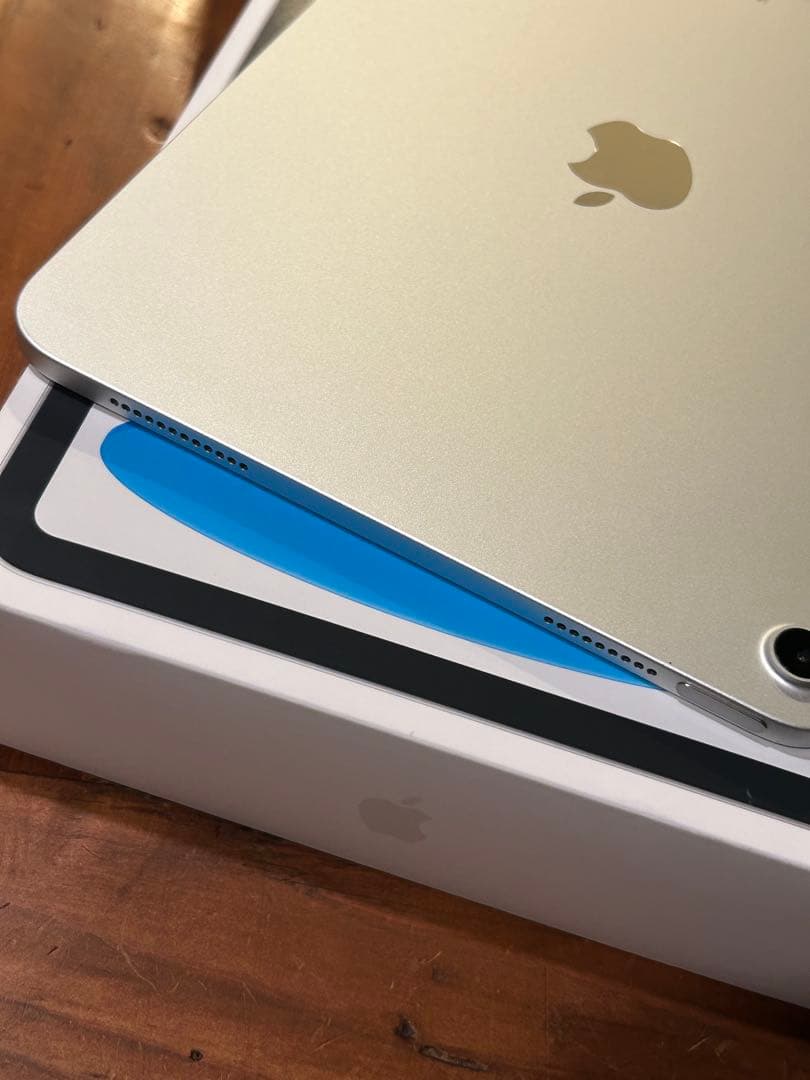 モシャス iPad 第10世代 Wi-Fi 64GB シルバー