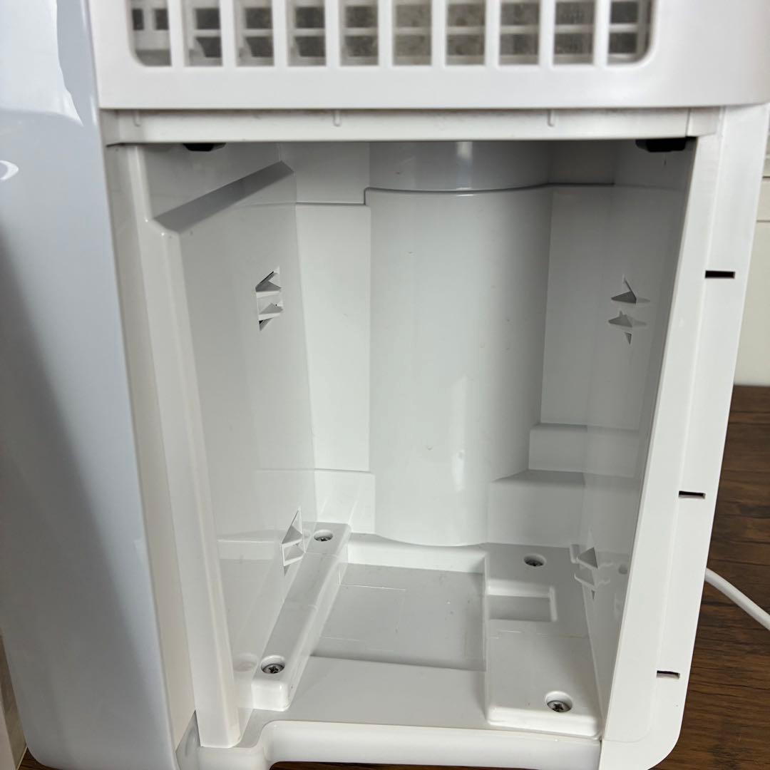 【美品】SHARP 冷風・衣類乾燥除湿機　CM-T100-W 2025年製