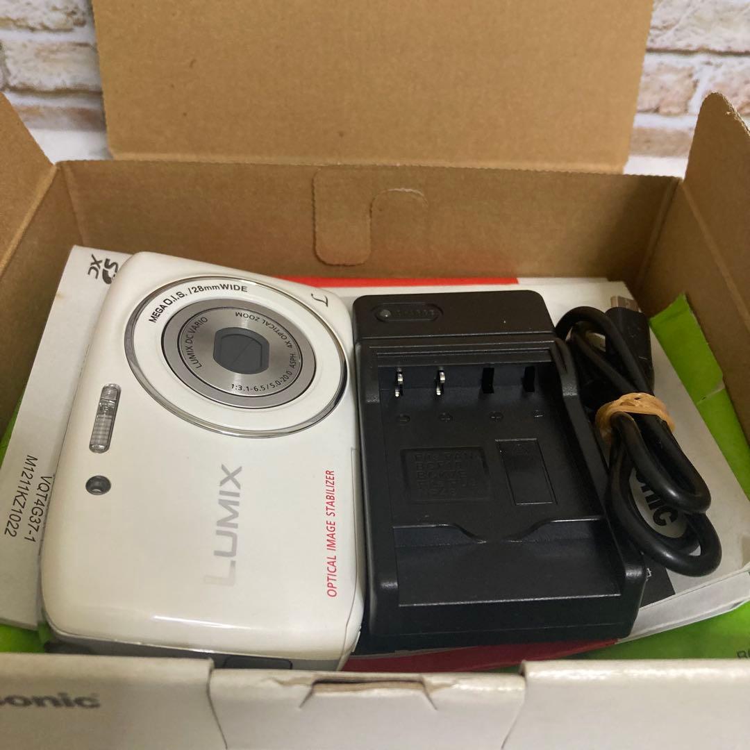 【良品】Panasonic DMC-S2 デジカメ 動作確認済み 付属品多数