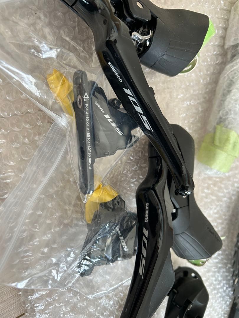 【未使用未走行】SHIMANO 105 R7000シリーズ 油圧ディスク用セット