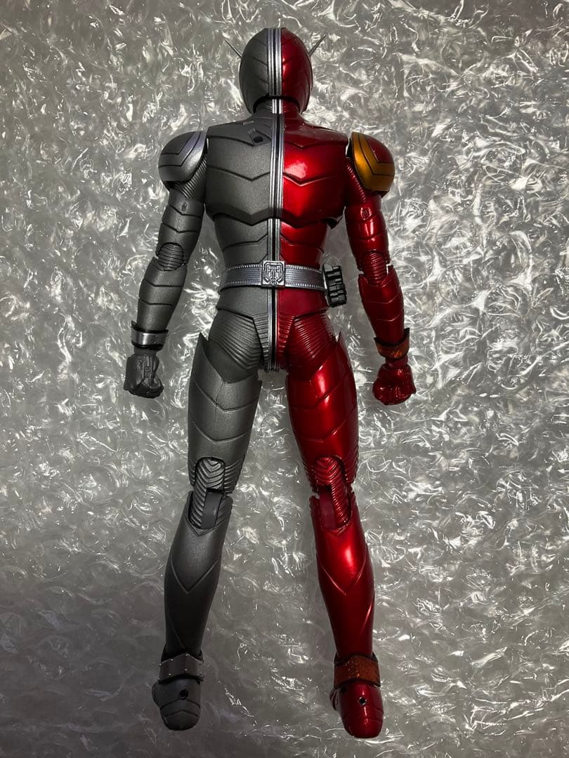 ピンクの猫様S.H.Figuarts真骨頂 仮面ライダーWヒートメタル 風都探偵