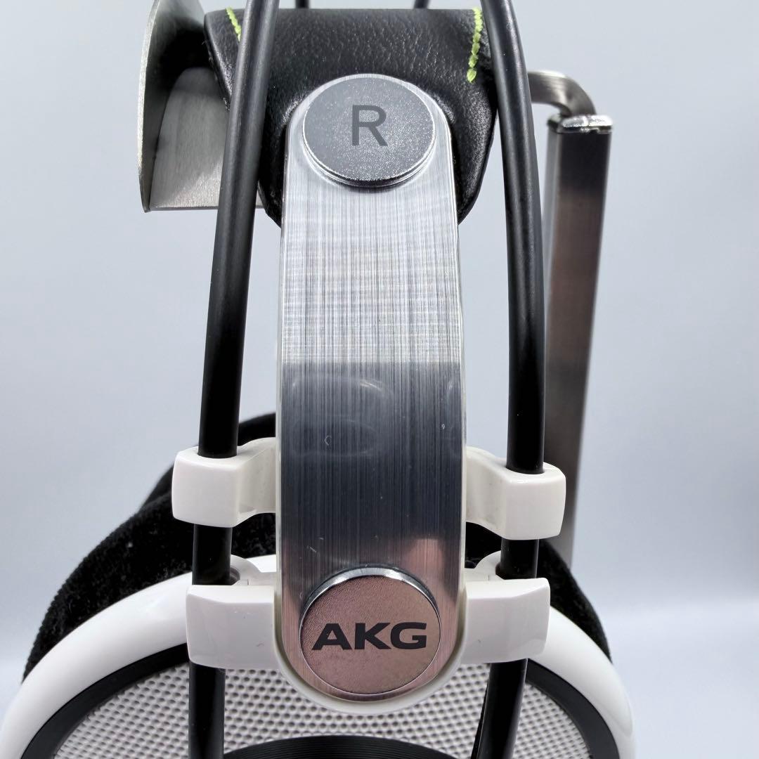 ✨廃盤✨ AKG Q701 WHT ヘッドフォン 白 高音質 ハイレゾ