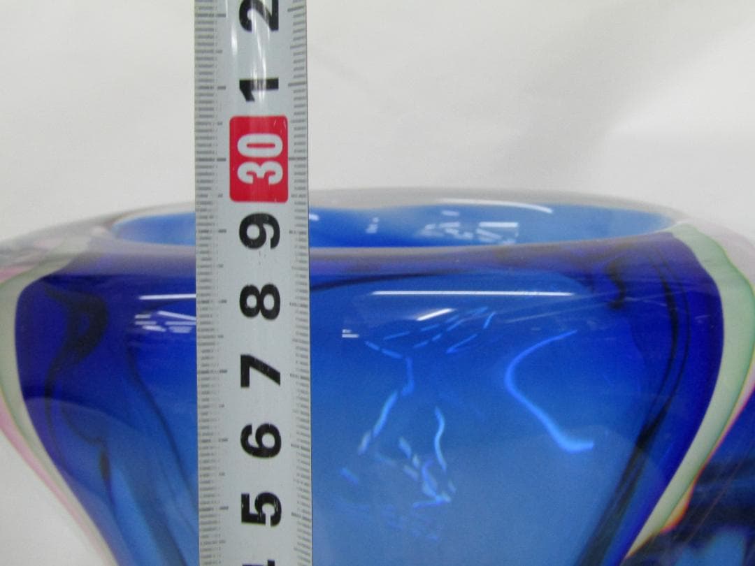 ムラーノ　クリスタルガラス　青いツイストデザインのガラス花瓶　作家物　希少品