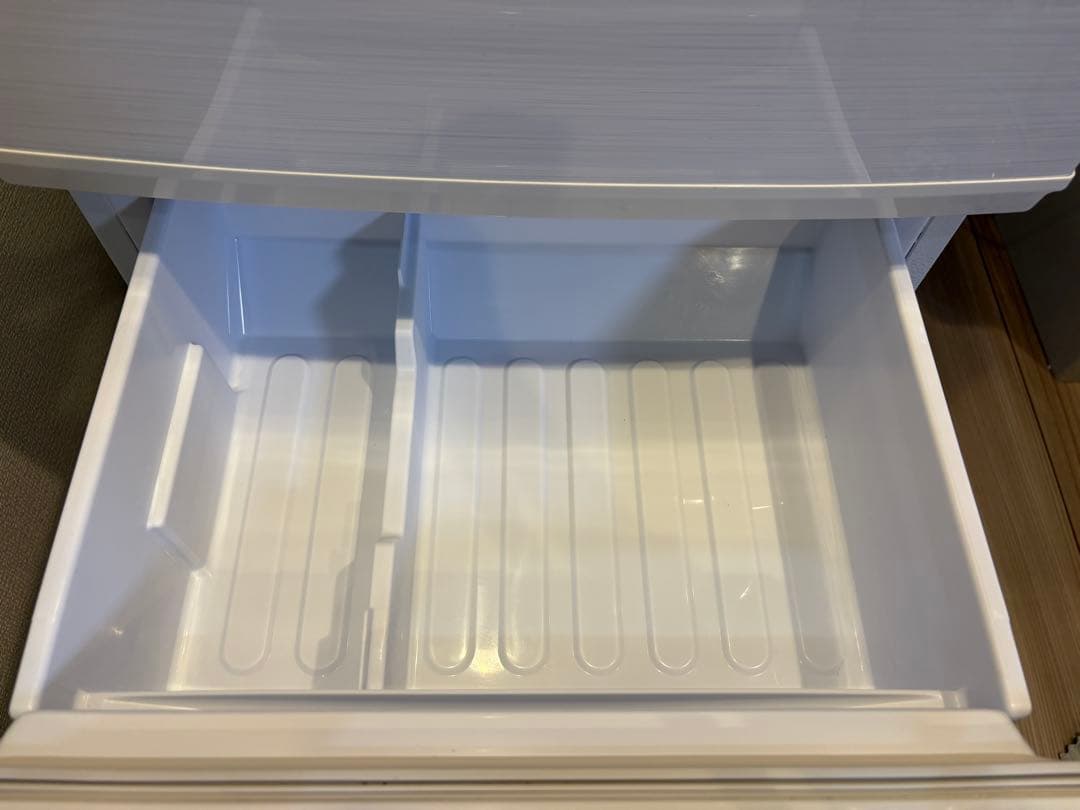 【引取限定】2020年製 SHARP 冷蔵庫 SJ-D14F-W 137L