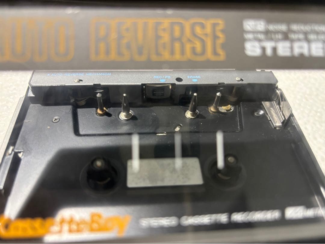 AIWA カセットボーイHS-F2 カセットプレーヤー オートリバース　ジャンク