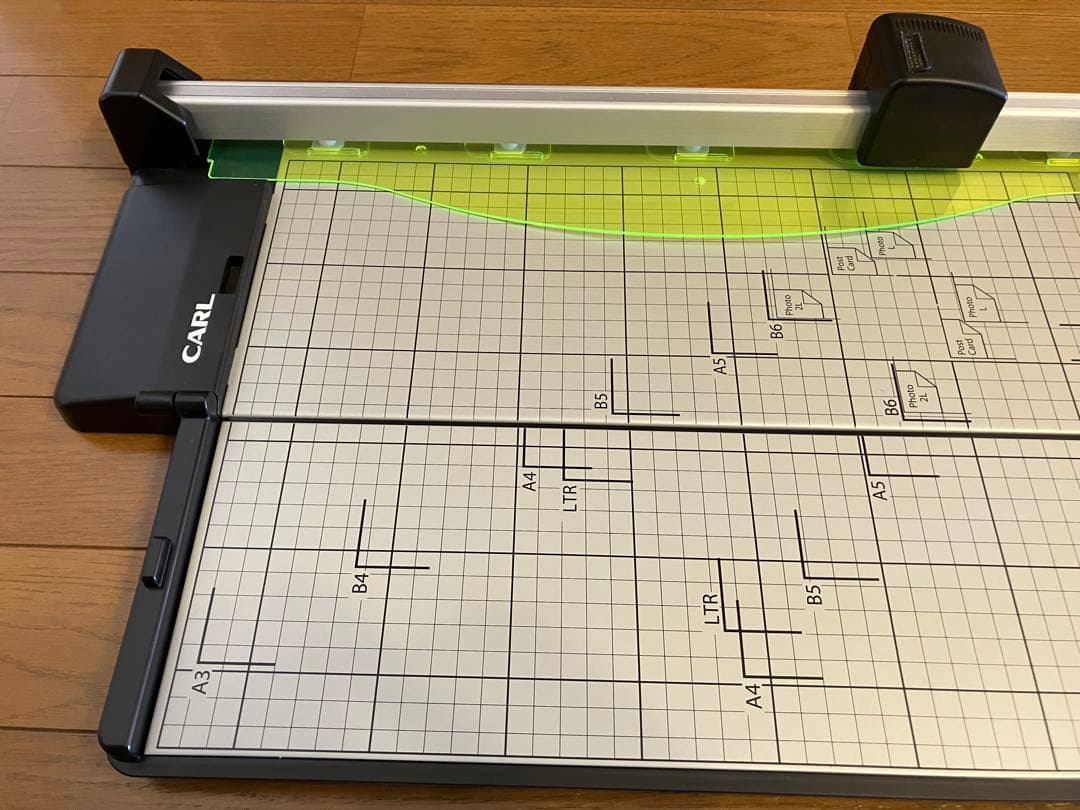CARLディスクカッター・スリムDC-F5300（A3対応裁断機）
