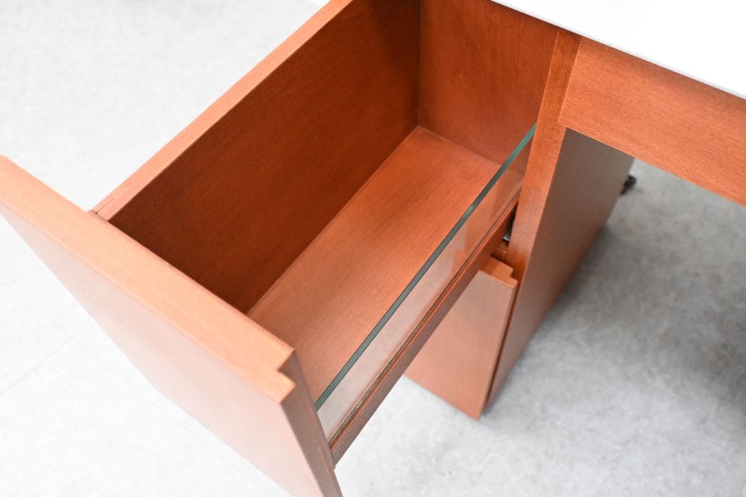 【極美品】 Cassina ixc. MAKE UP メイクアップ ドレッサー