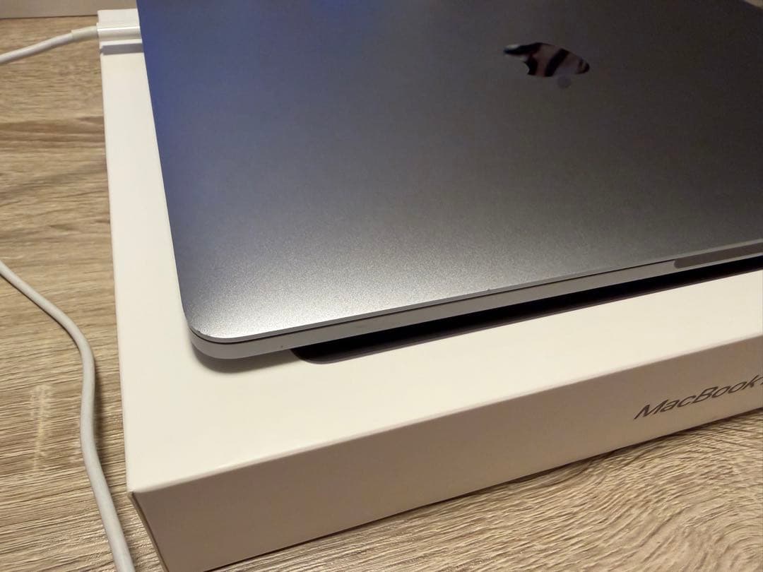 MacBook本体 MacBook Pro M1 8GB 512GB