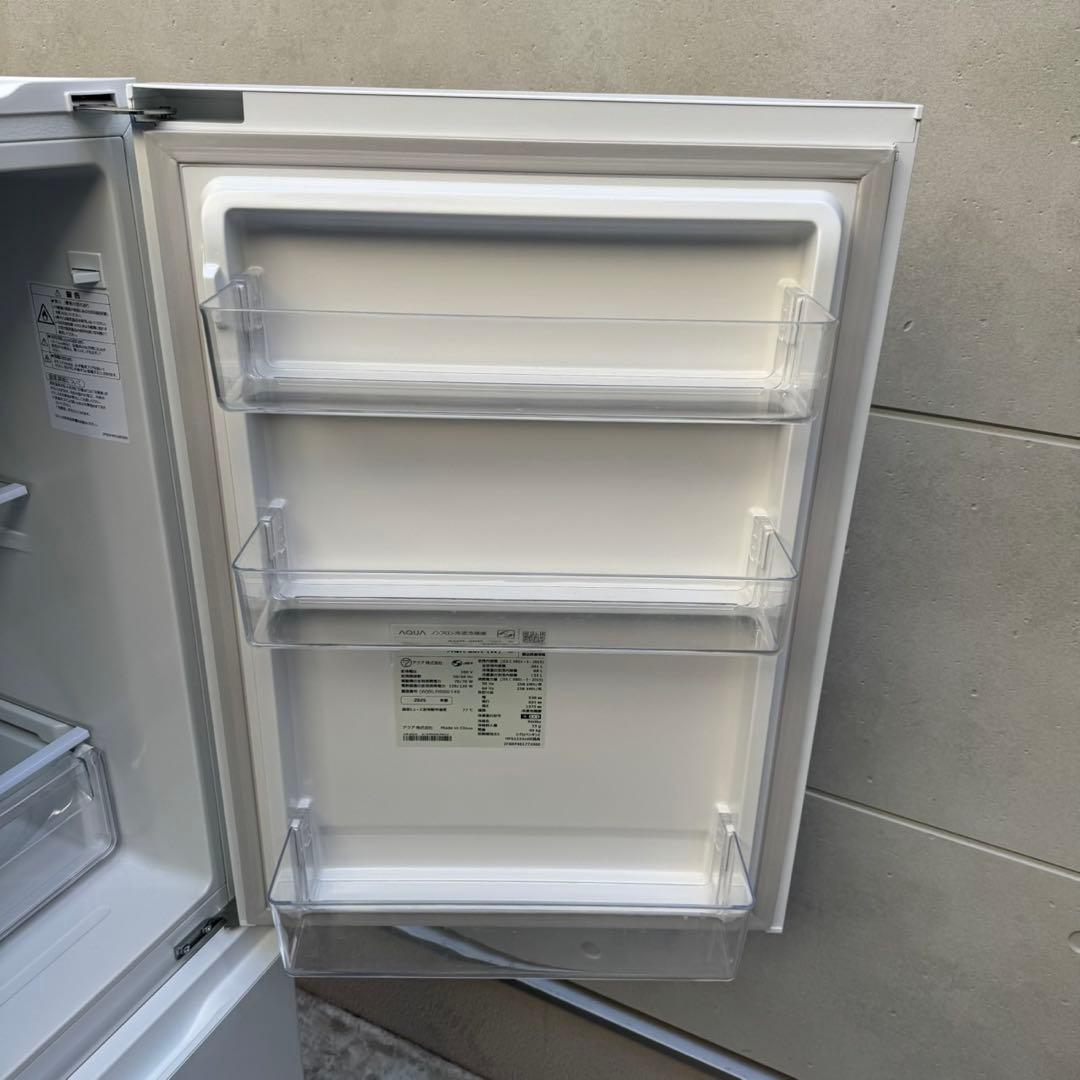 184⭐️2025年製★ほぼ新品★アクア　冷蔵庫　大型　200L ホワイト