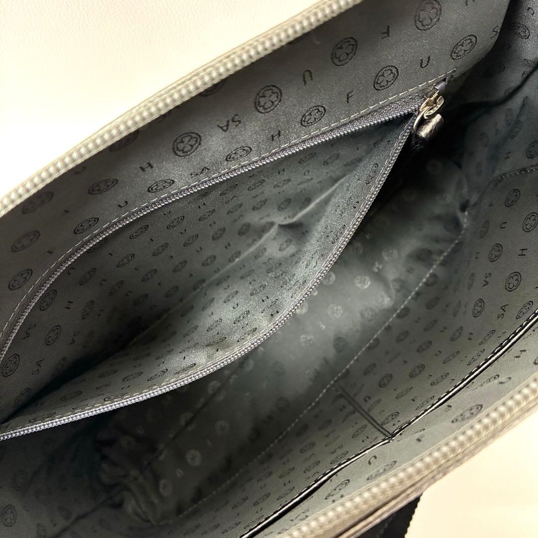 サロンドアルファード　スマイルホリゾンタルポシェット　ガンメタ