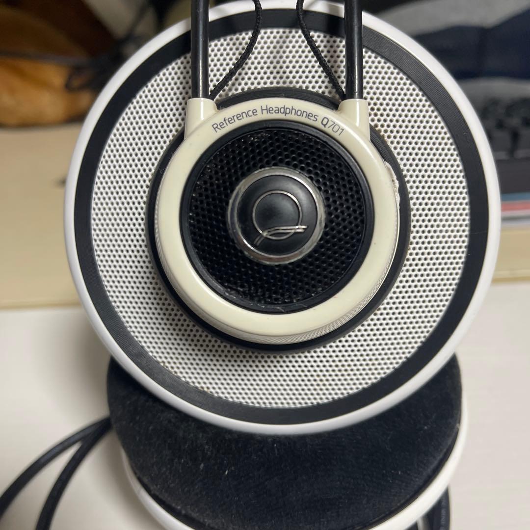 R*e様 AKG Q701
