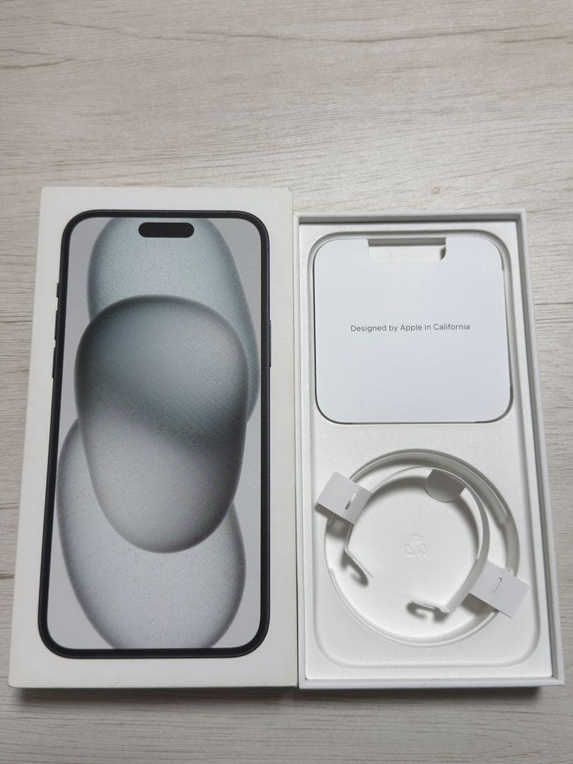 【極美品】iPhone15plusブラック128GB SIMフリー最大容量99%