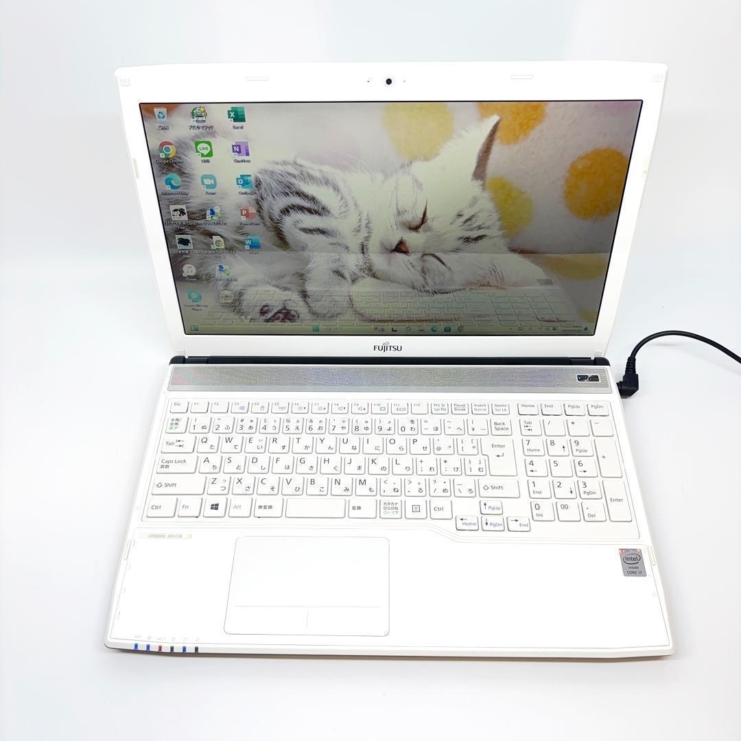 富士通 ノートパソコン Corei7 SSD メモリ16GB Win11 A6