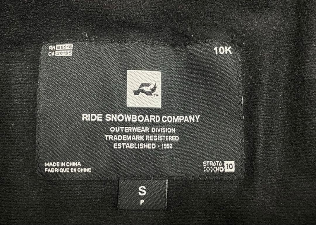 スノーボードウェア