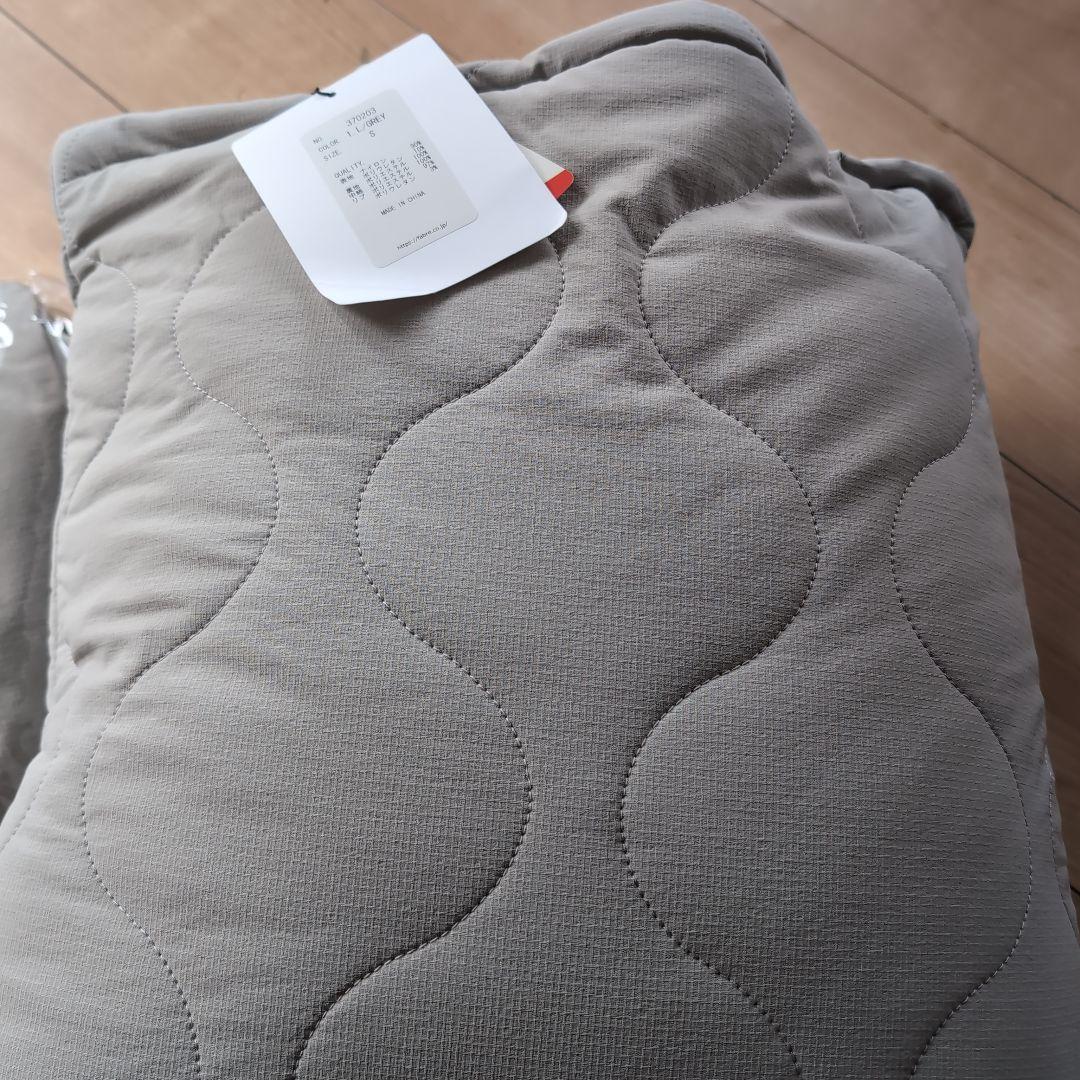 【新品未使用】着る寝袋3モモンガ ライトグレーSサイズ　ルームシューズMサイズ