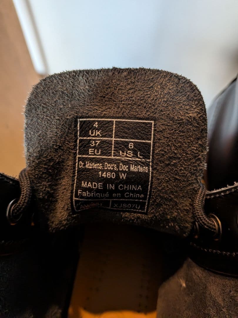 Dr.Martens　8ホール　EU37