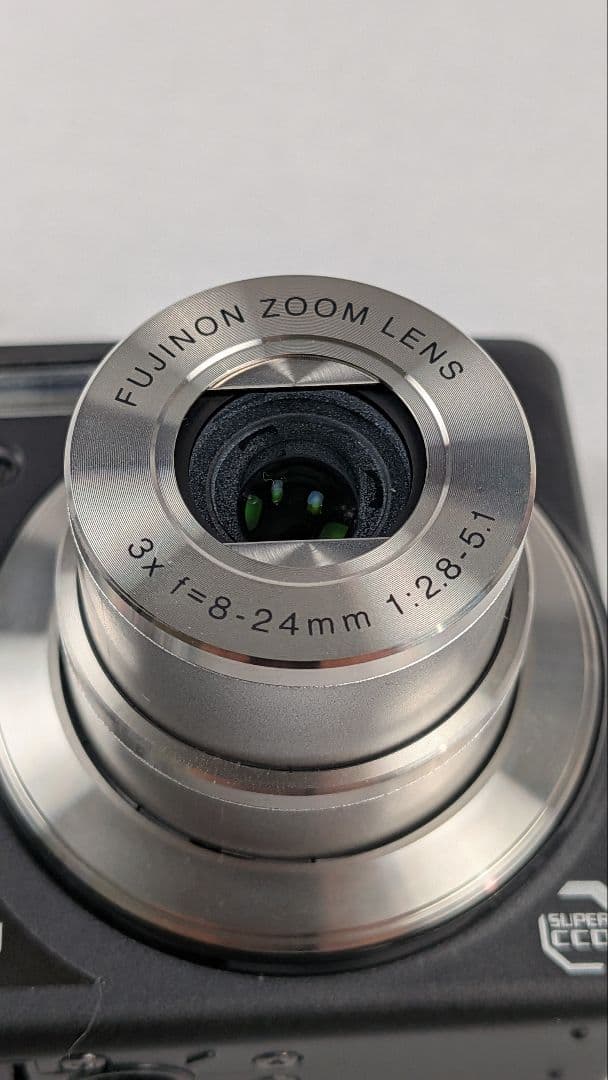 デジタルカメラ FUJIFILM Fine Pix F60fd