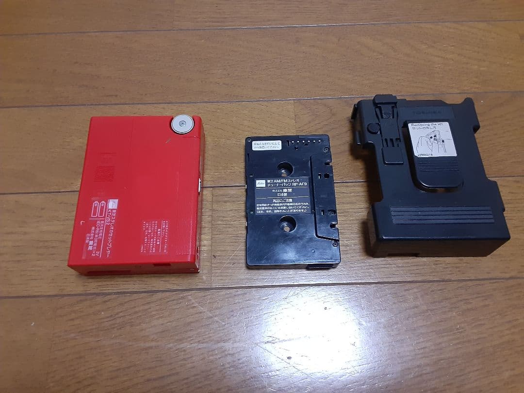 Toshiba KT-VS2 Walky カセットプレーヤー ジャンク