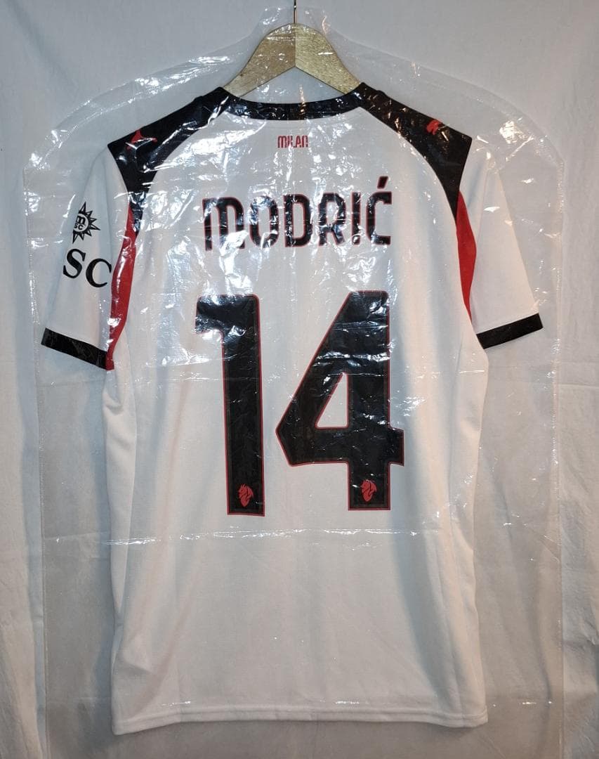 【最終値下げ価格】ACミラン 25-26 レプリカ アウェイ 14.モドリッチ