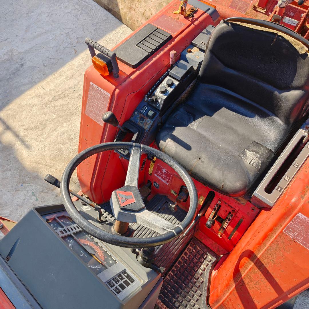 ヤンマーF235 トラクター 4WD ディーゼル　23馬力