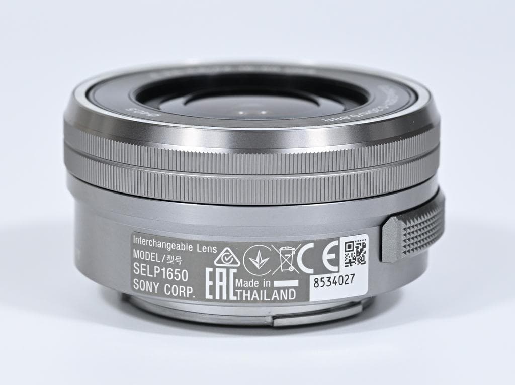 【ほぼ新品】 SONY α6000 レンズキット 《ショット数91》