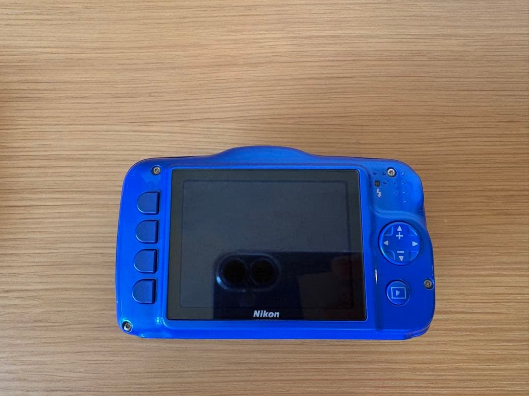 Nikon COOLPIX 防水デジタルカメラ