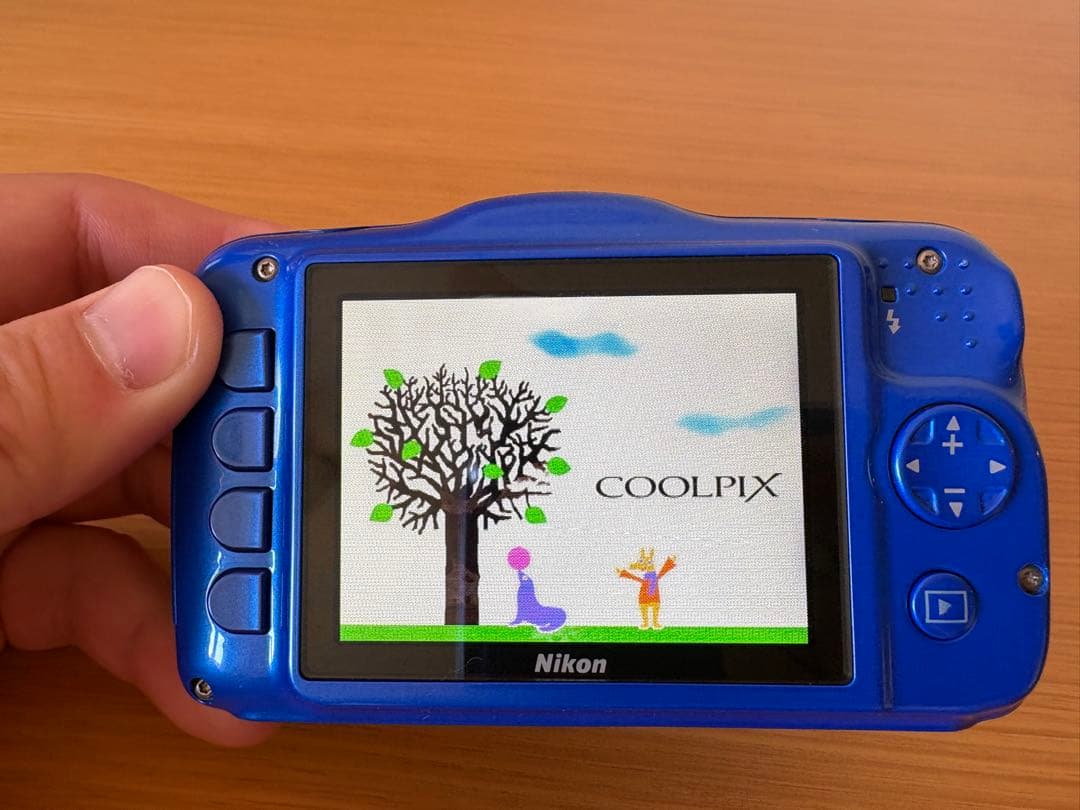 Nikon COOLPIX 防水デジタルカメラ