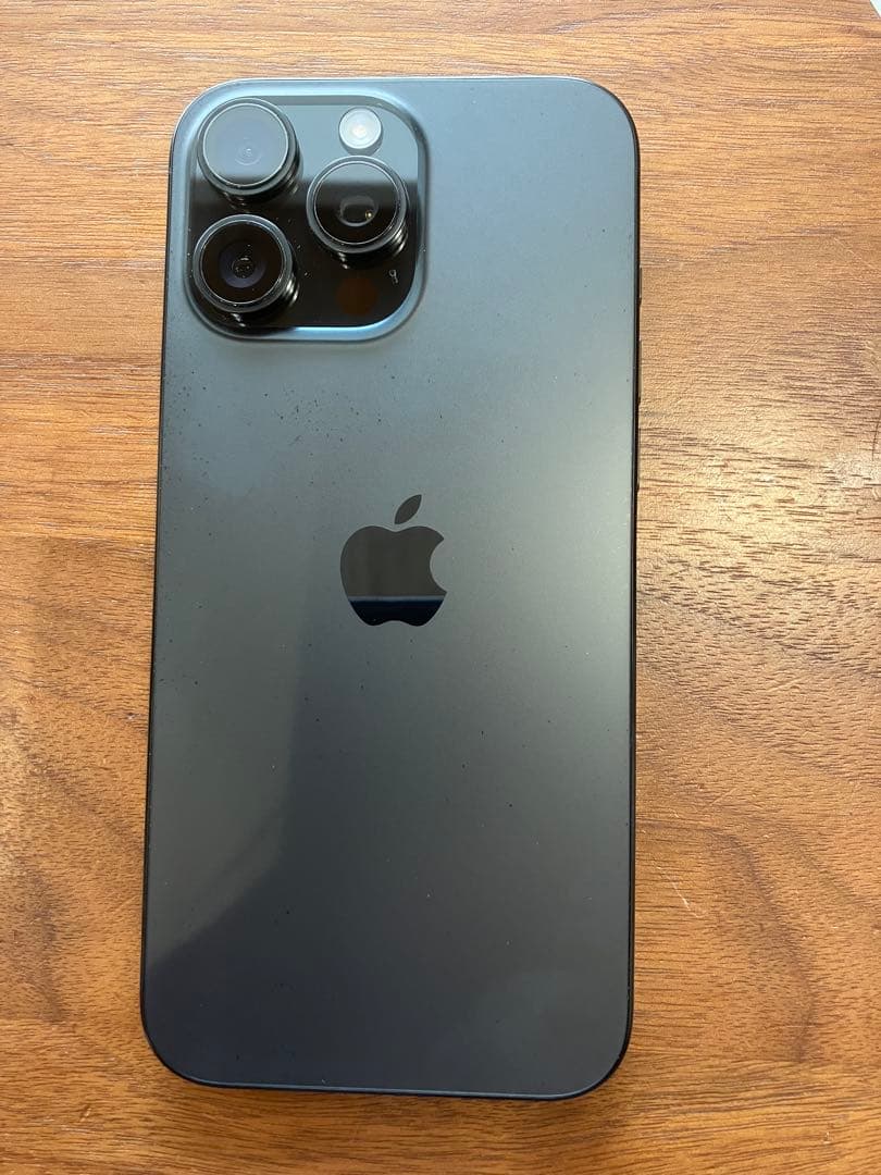 iPhone16proMax 256GB 電池97%画面カメラ傷無し