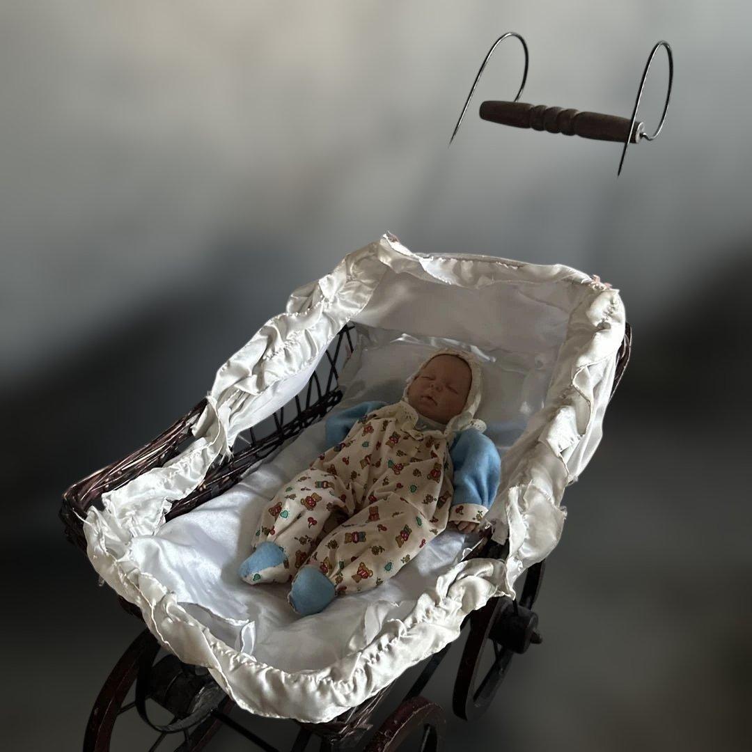 めちゃくちゃ可愛い！人形用　クラシック ベビーカー ブラウン