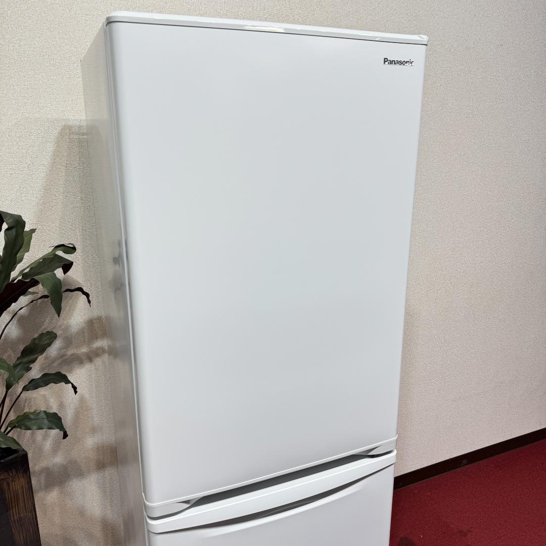 東京23区送料無料　超美品パナソニック2021年製　3ドア冷蔵庫365L
