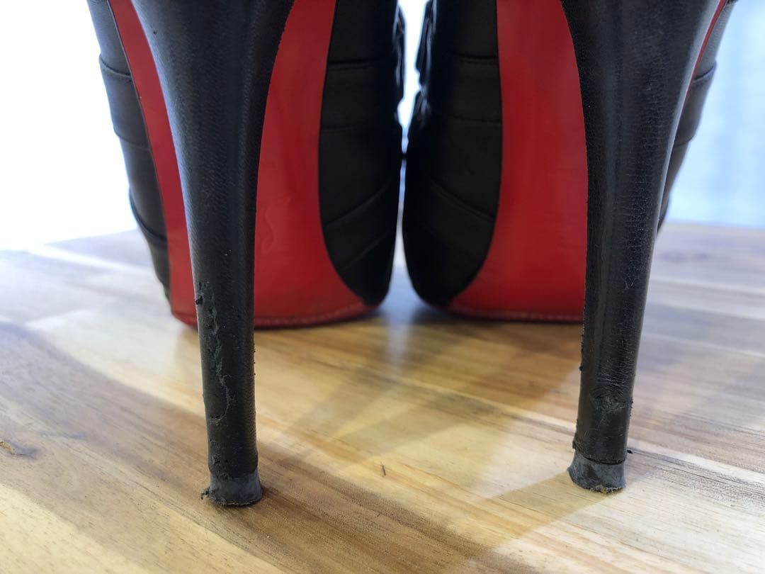 ChristianLouboutin 黒 レザー ストラップデザイン ブーツ