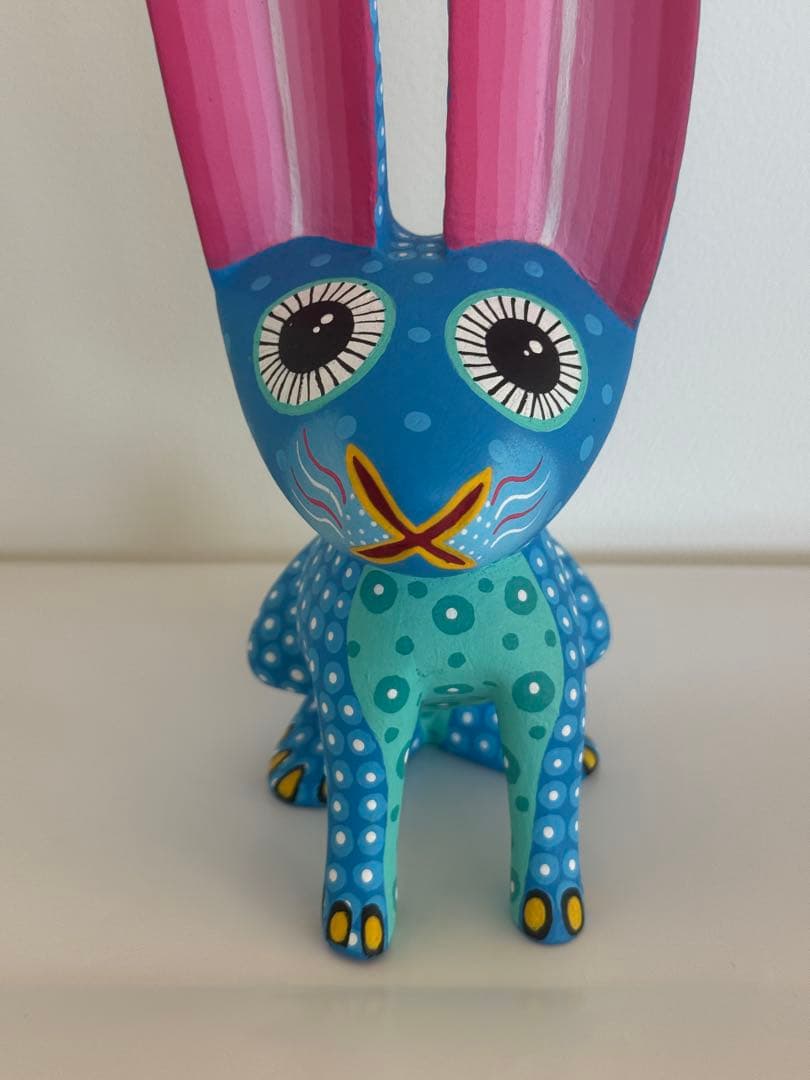 【一点物】オアハカの物語を宿す 双子アレブリヘ 兎1匹｜Luis Garcias