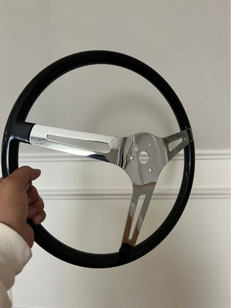 3スポーク ステアリング 黒/シルバー