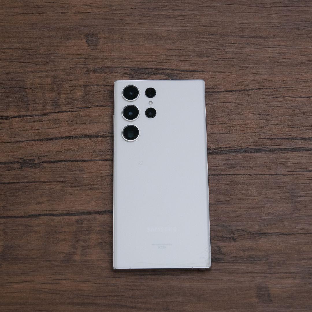 Galaxy S23 Ultra (SCG20) au版 + おまけ付き