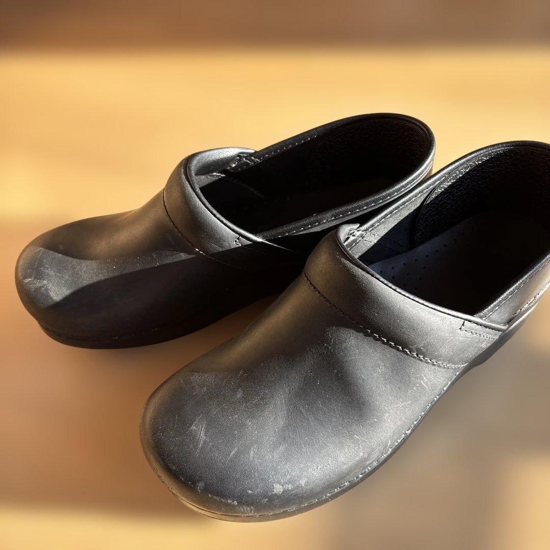 ダンスコ　dansko 40 プロフェッショナルサンダル