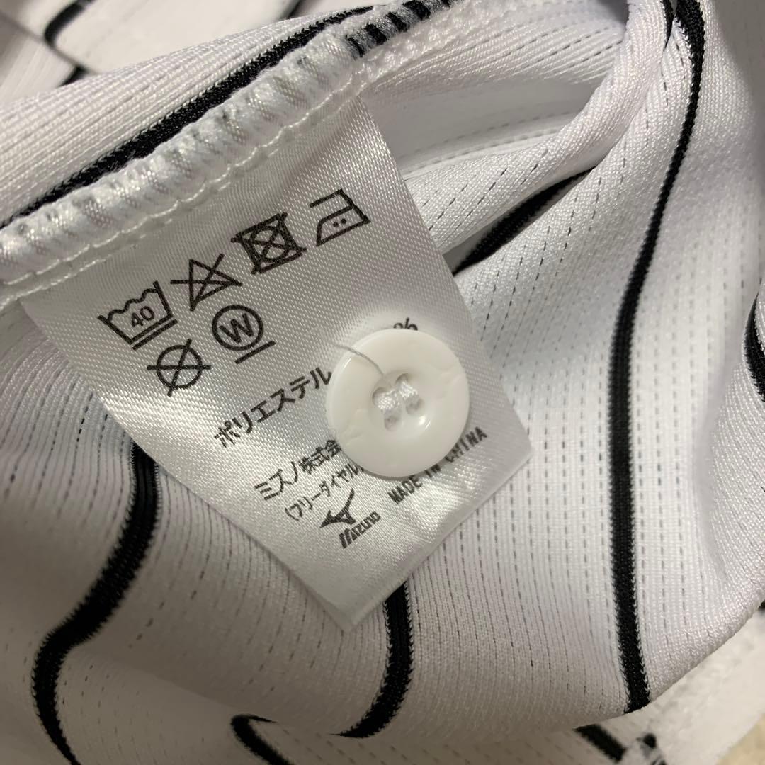 阪神タイガース　佐藤輝明　ユニフォーム 背番号8 サイズXO MIZUNO