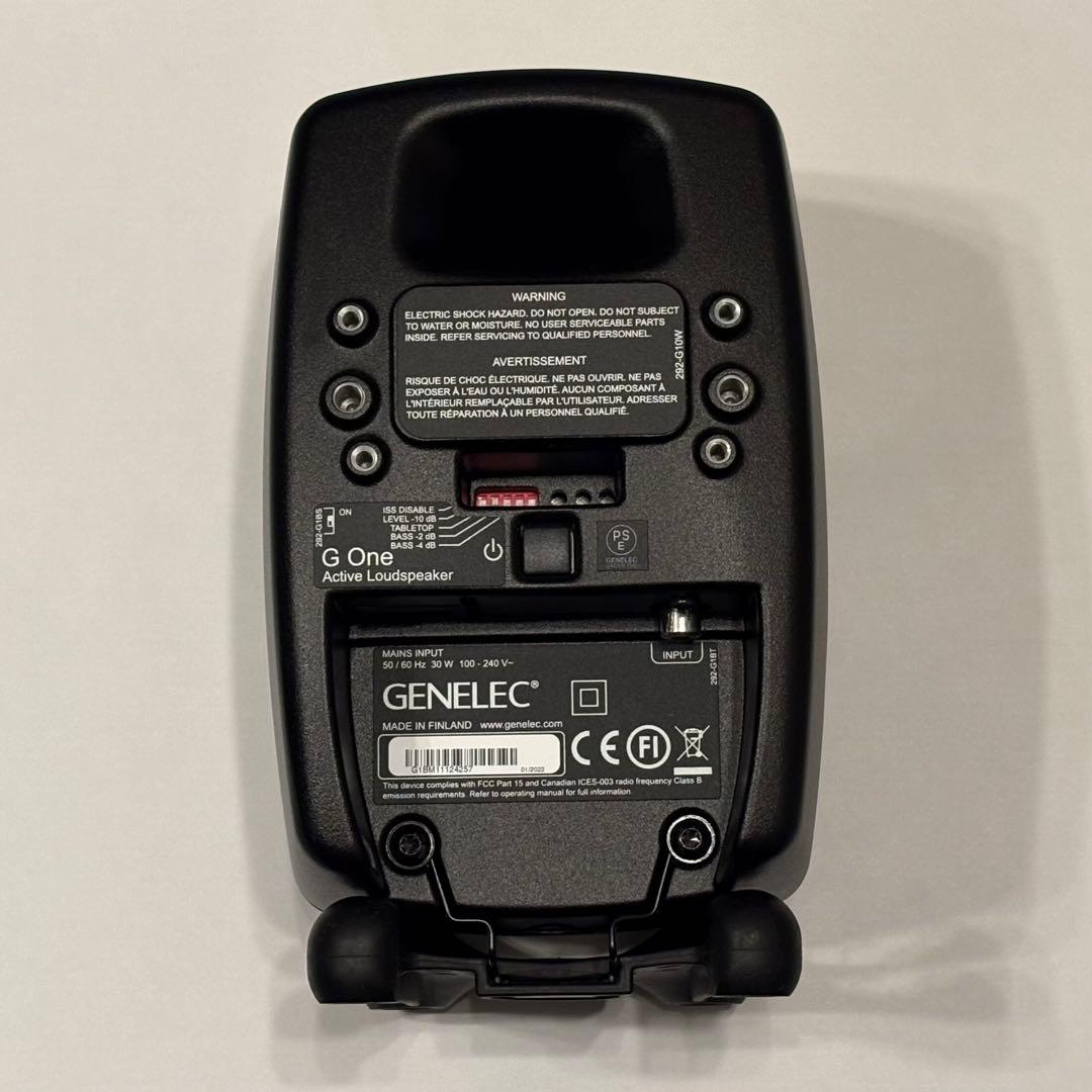 ジェネレック G One アクティブ・スピーカー ブラック 2本セット