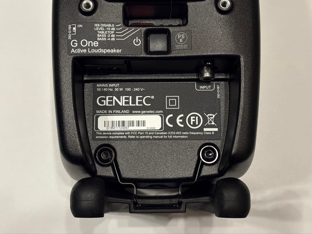 ジェネレック G One アクティブ・スピーカー ブラック 2本セット