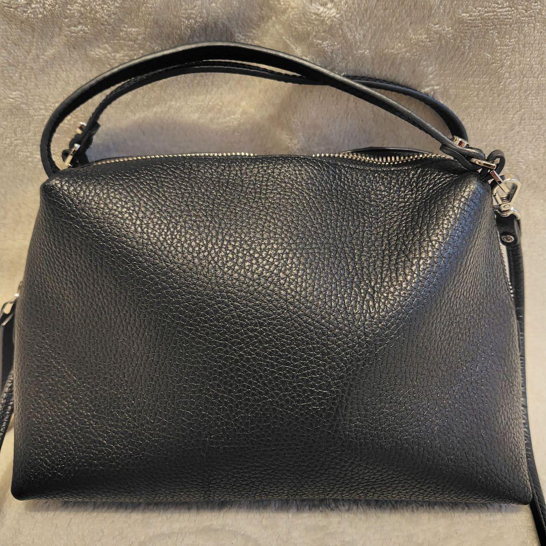 ジャンニキャリーニ アリファ M 黒 ショルダーバッグ　レザー　2way
