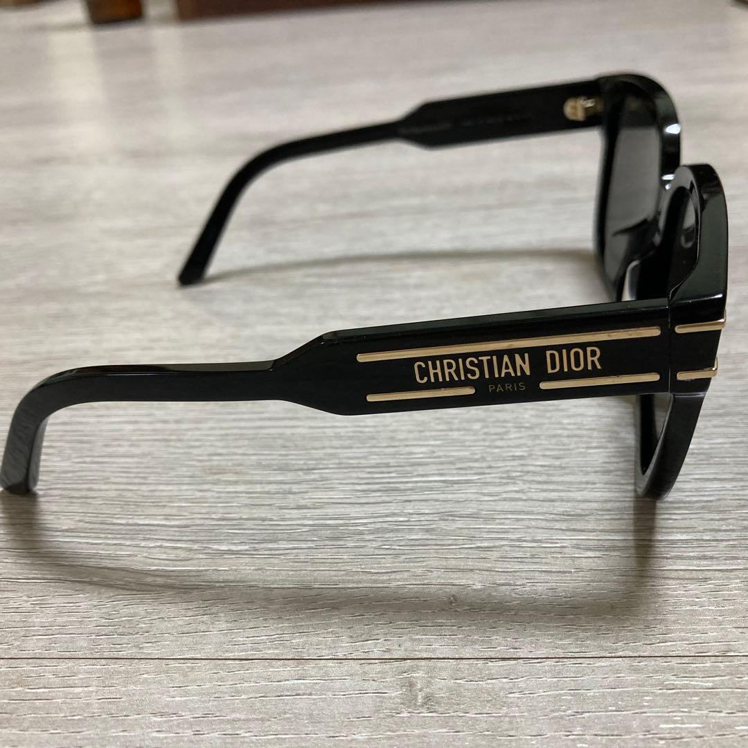 CHRISTIAN DIOR ブラック スクエア サングラス