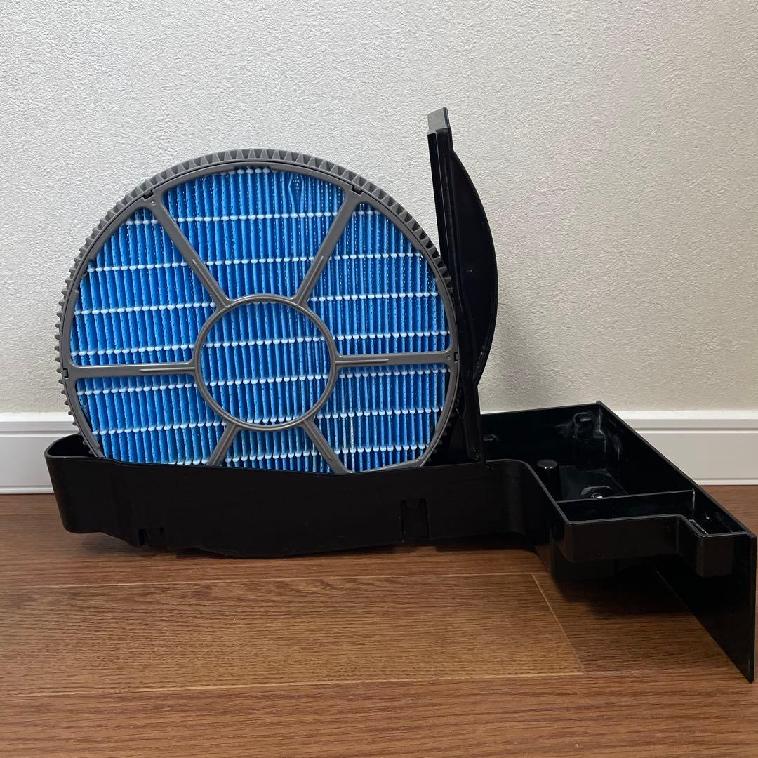 SHARP プラズマクラスター徐加湿空気清浄機　KC-HD70-W 2020年製