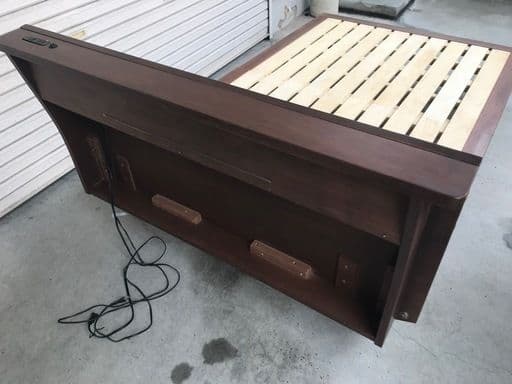 ☆【引取り限定】Granz ベッドフレーム　セミダブルサイズ