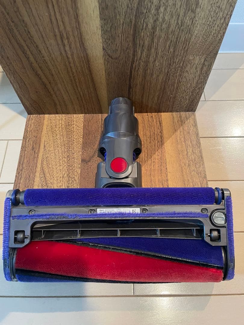 Dyson V8 absolute スティッククリーナー 本体（本日限定）